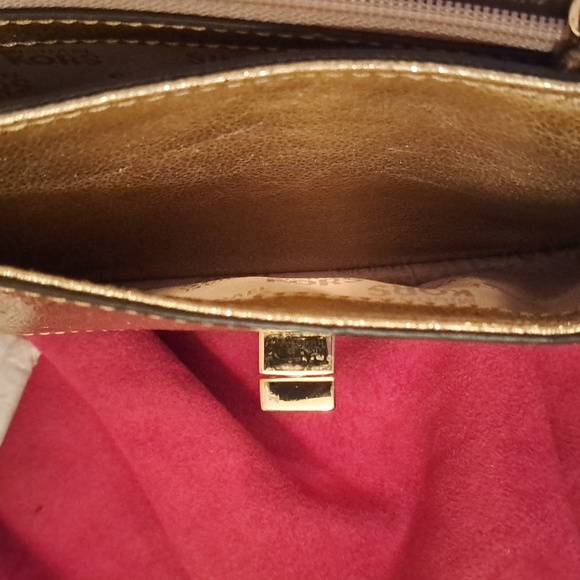 Michael Kors Collection Edition Gold Metallic Crossbody/ Shoulder Purse - Picture 11 of 16